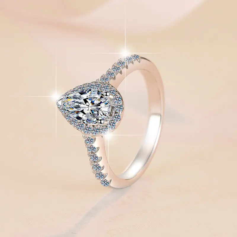 925 Sterling Silver Ring with 1CT D Color Moissanite
