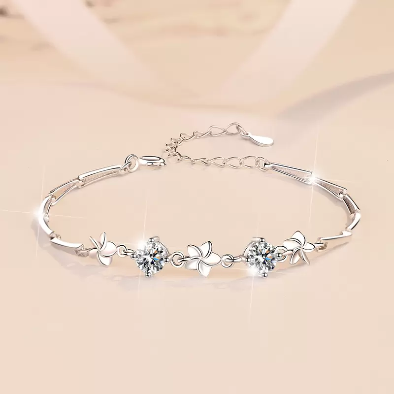 925 Sterling Silver Bracelet with D Color Moissanite