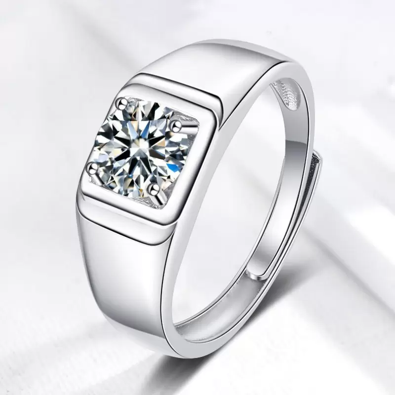 925 Sterling Silver Ring with 1CT D Color Moissanite