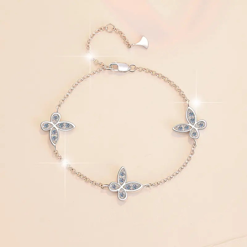 925 Sterling Silver Bracelet with D Color Moissanite