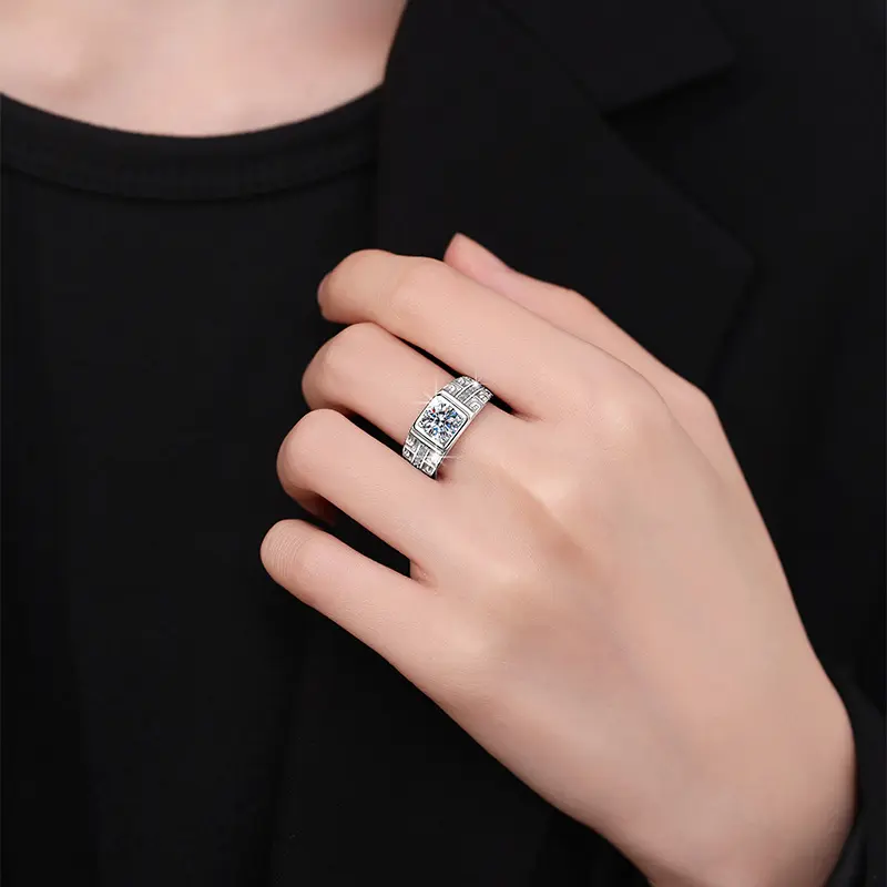 925 Sterling Silver Ring with 1CT D Color Moissanite - 图片 3