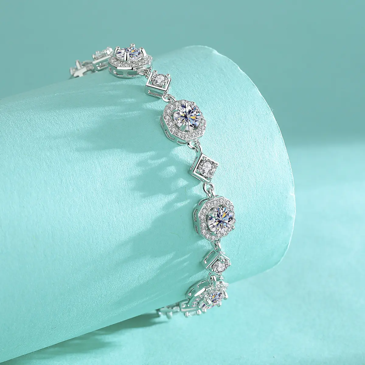 925 Sterling Silver Bracelet with 0.5CT*8 D Color Moissanite